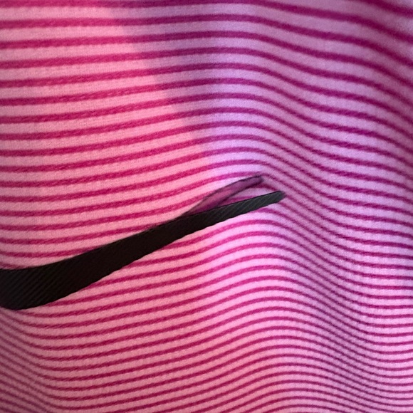 Men's Nike Aeroreact Victory Golf Polo Magenta Size medium - Picture 8 of 8